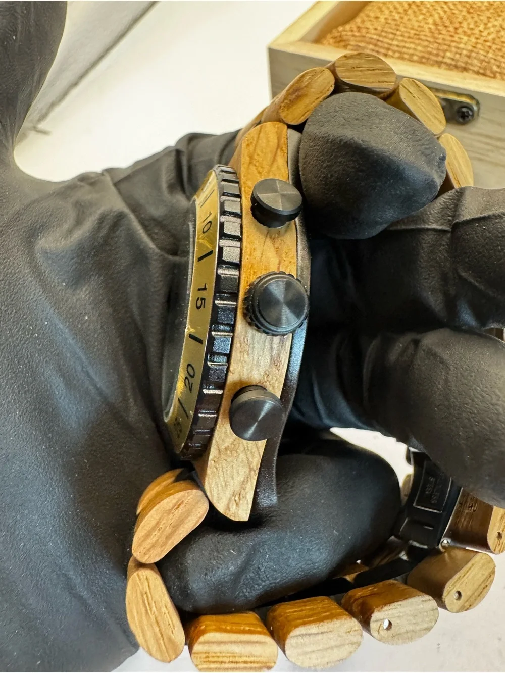 Avantwood Men's Black and Brown Chronograph Watch